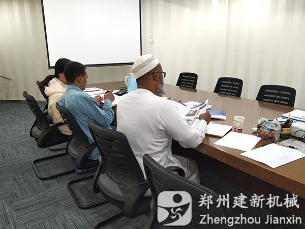 埃塞俄比亚客户到开云体育·开云官方网站-开云体育(中国)参观访问